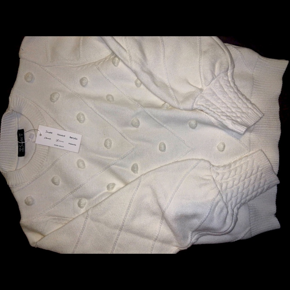 BRAND NEW Pom Pom sweater from SHEIN